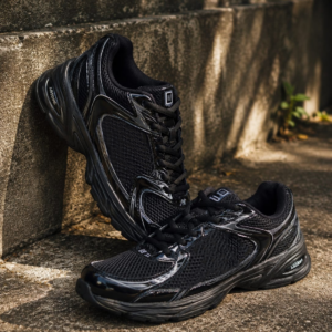 Tênis Preto Esportivo NB