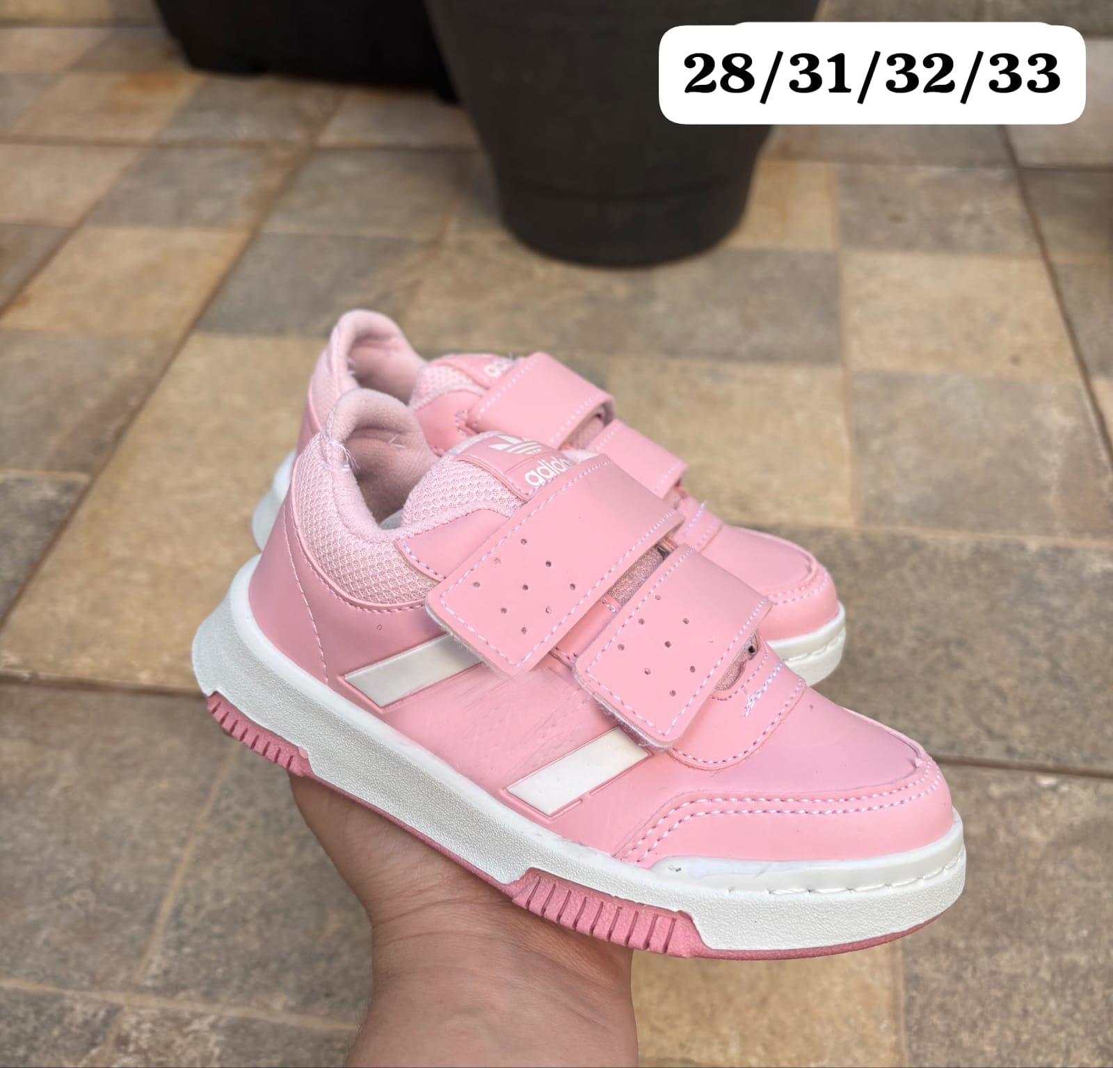 adids infantil rosa