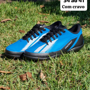 Chuteira Azul Esportiva Confortável