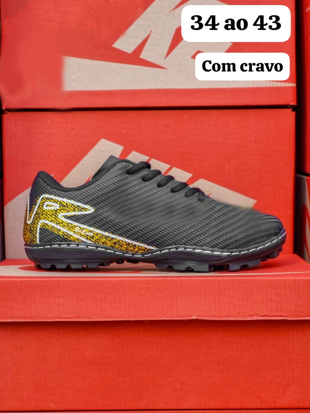 nike dourada
